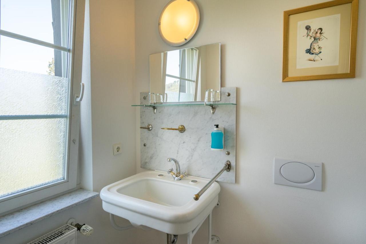 ברודנבאך Romantisches Hotel Zur Post מראה חיצוני תמונה